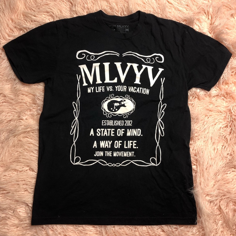 MLVYV T-shirt